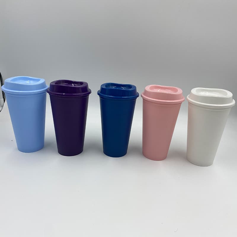New 2022 Colorful Creative Plastic Coffee Cup PP Material Hot Water Multi-color Fashionable Modern Home Restaurant Car Use