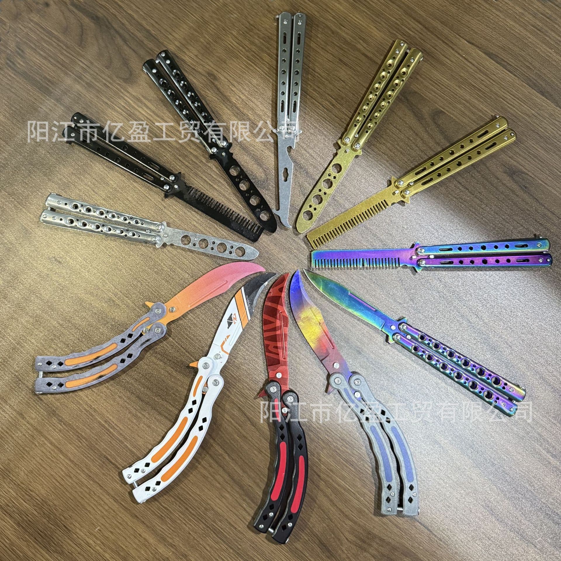 CSGO Butterfly Knife Unsharpened Butterfly Trainer Folding Knife Colorful Butterfly Knife Comb Folding Knife