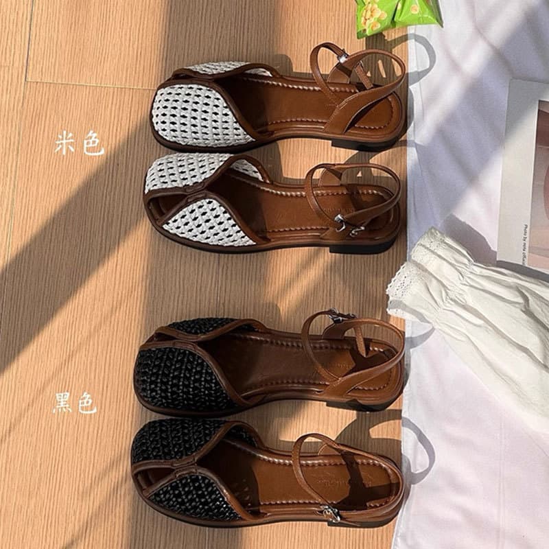 French Flat-Headed Toe Sandals for Women Summer 2026 New Style with Dress One-Strap Beach Mary Jane Roman Sandals