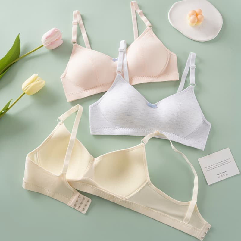 Girls, teenagers, sports, high school students, fixed cup girls' underwear, girls' developmental period students, ladies' bras, junior high school