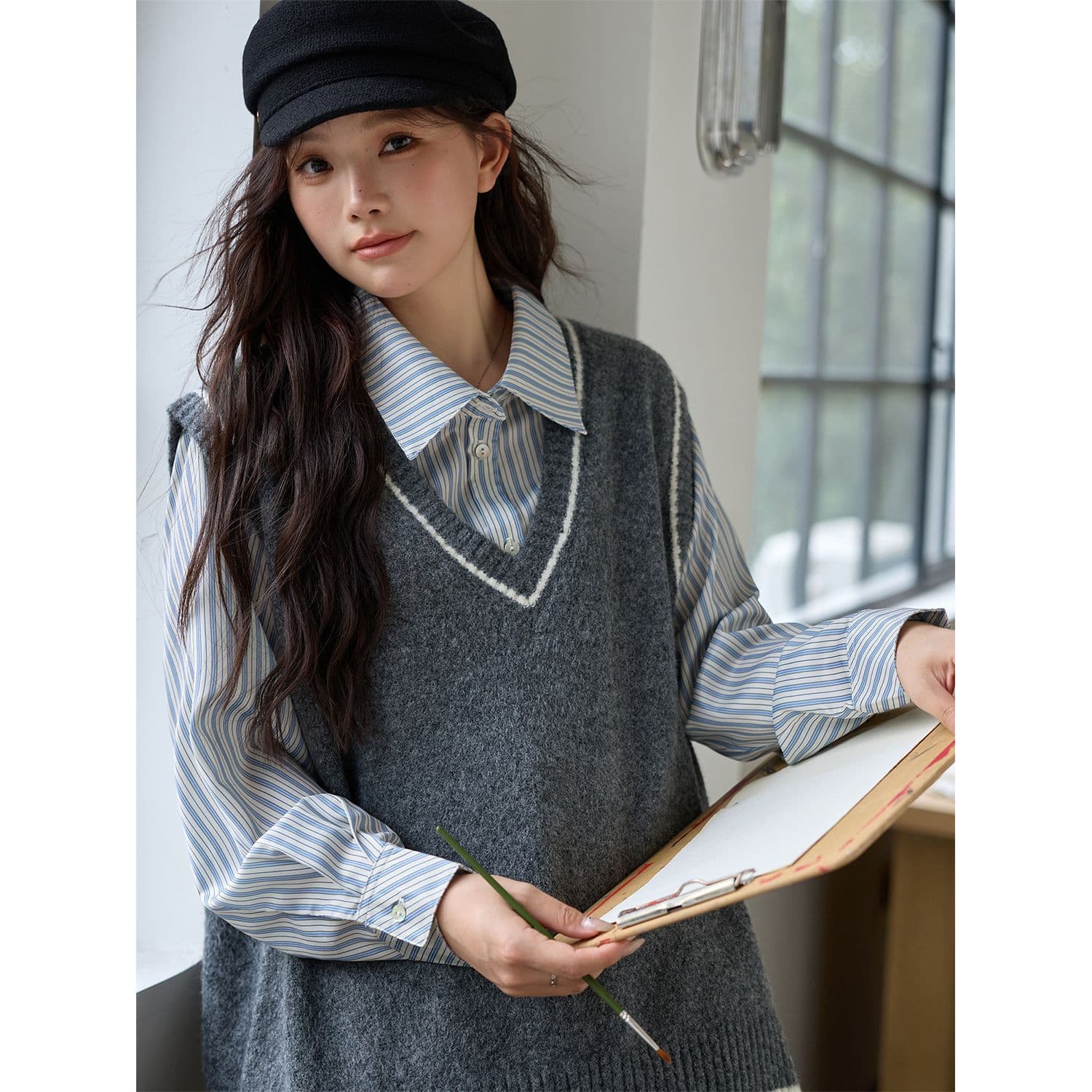 Plus Size Women's Korean Style Lazy V-Neck Pullover Knit Vest Autumn Loose Layering Sleeveless Sweater Top