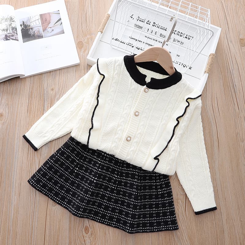 Girls' small fragrant style knitted single-row round neck sweater plaid pleated skirt two-piece suit girl's cardigan short skirt suit