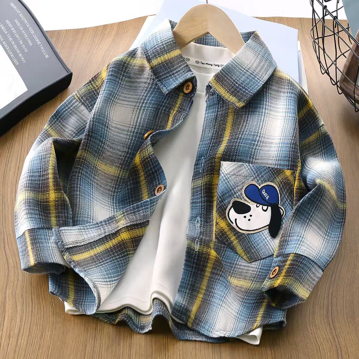 Korean-style trendy boys' V-neck long-sleeve casual plaid shirt, Korean-style spring and autumn cardigan