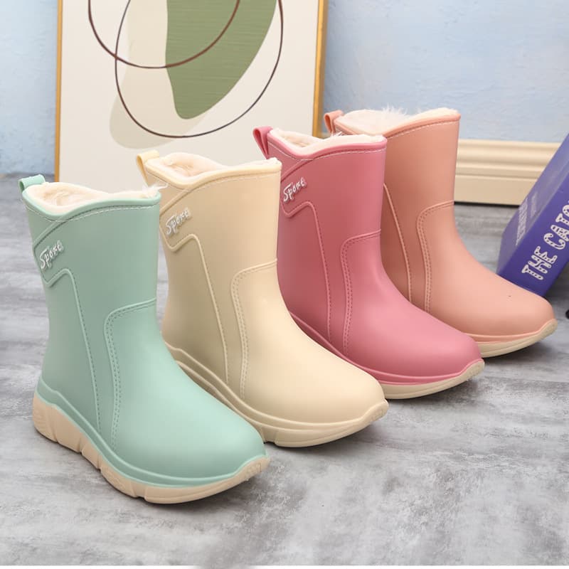 Korean Style Mid-Cut Rain Boots, Fashionable Women's One-Piece Fleece Adult Warm Rain Boots, Kitchen Slip-Resistant Water Shoes, Thick-Soled Water Boots