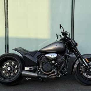 Wolverine 800 Single Swingarm 360 Wide Tire Scorpion Exhaust Motorcycle Pneumatic Lift Retro Motorcycle