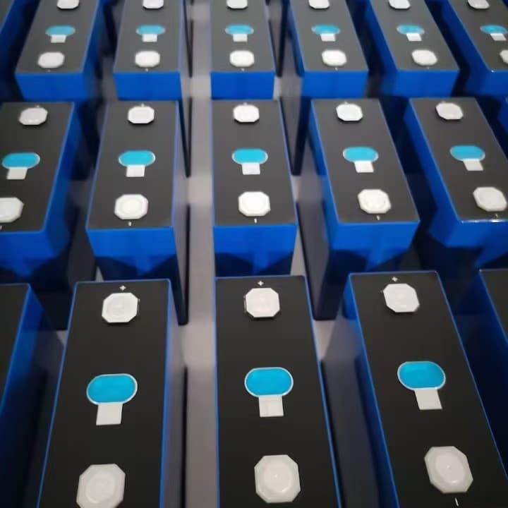 EVE LiFePO4 Battery 3.2V 280Ah Energy Storage RV Backup Power Grade A Lithium Iron Phosphate Battery