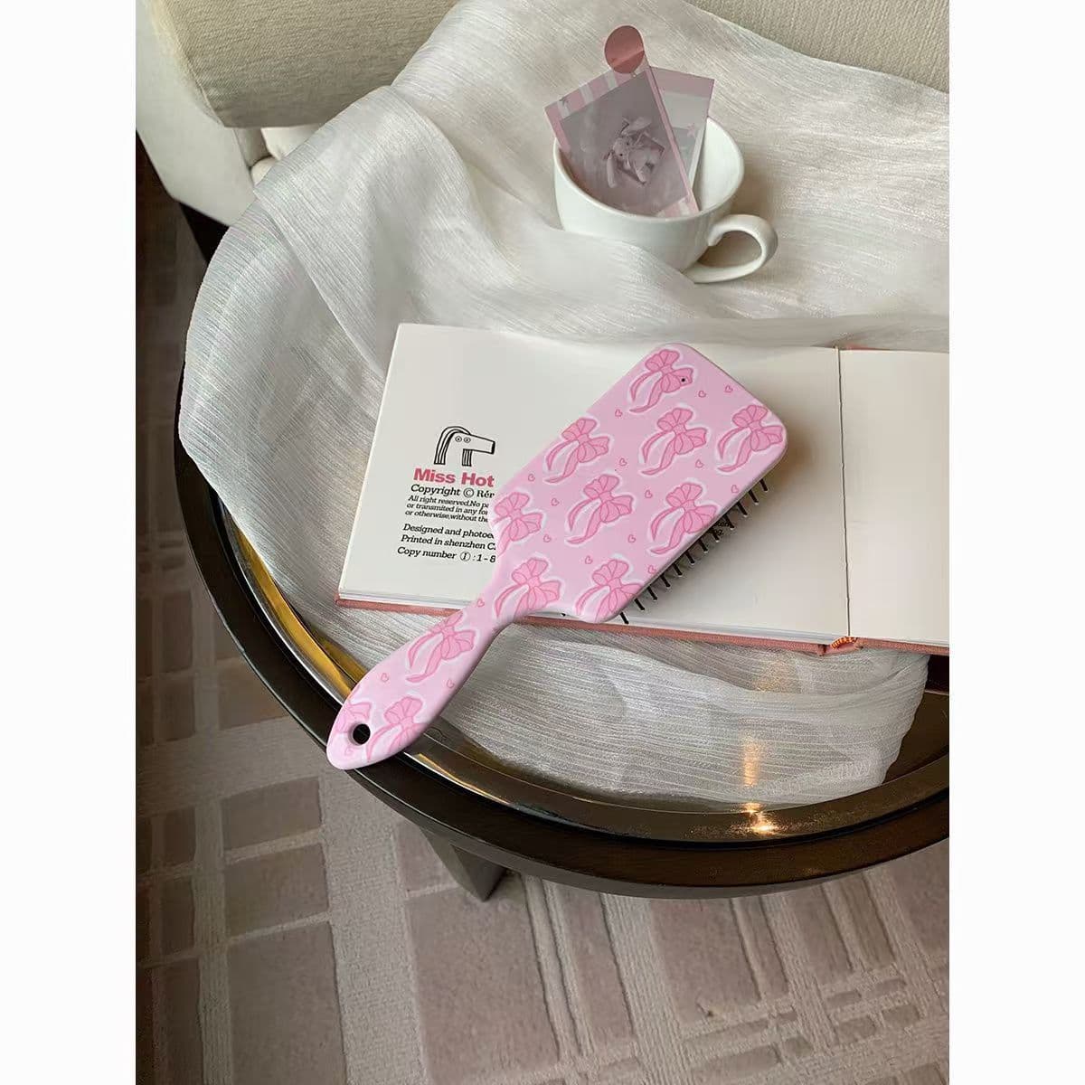Cute Cartoon Bear Air Cushion Comb Portable Travel Mirror Comb Soft Girl Mini Massage Comb