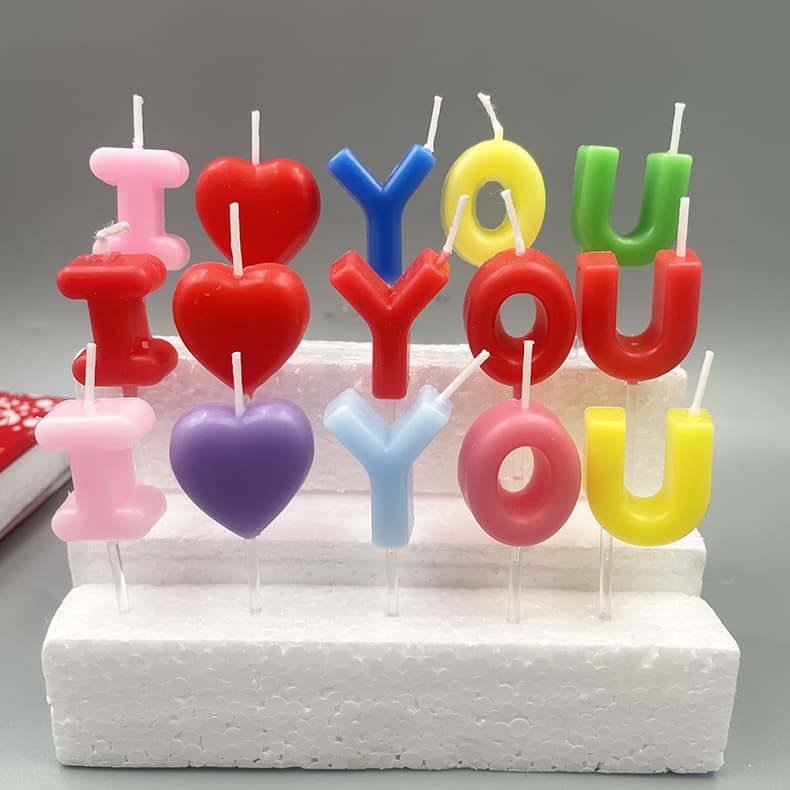 English letter 'I Love You' confession letter candle, Valentine's Day heart-shaped atmosphere birthday candle