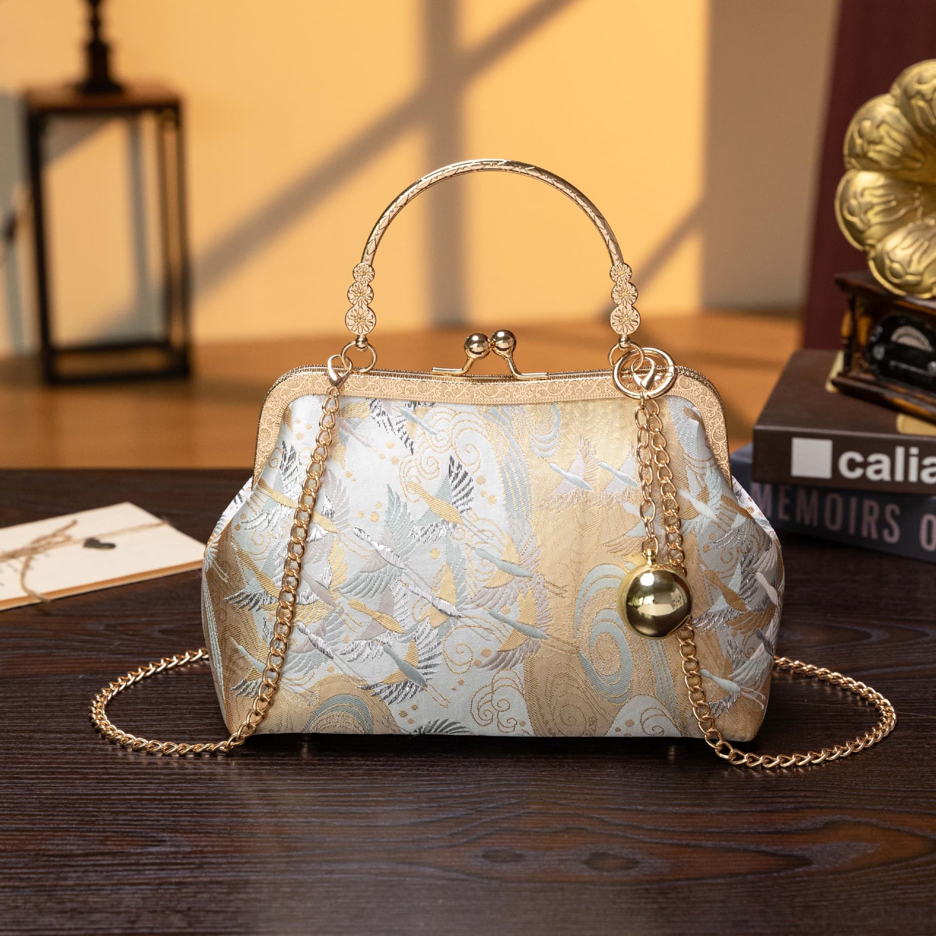 New Qipao Bag Chinese Style Retro Evening Bag Versatile Crossbody Bag New Chinese Style Embroidered Women's Bag Classical Shoulder Bag