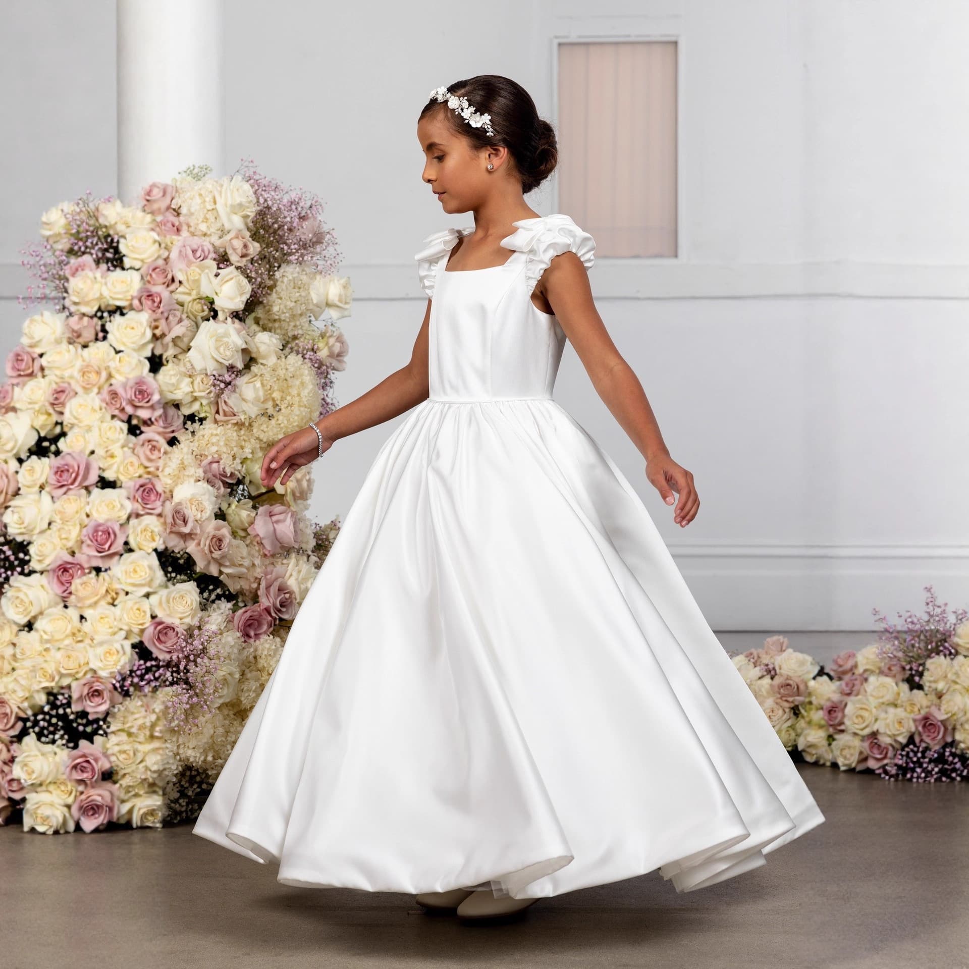 Foreign Trade 2026 New Style French Sleeveless Girls' Princess Dress White Satin Christening Dress Birthday Dress