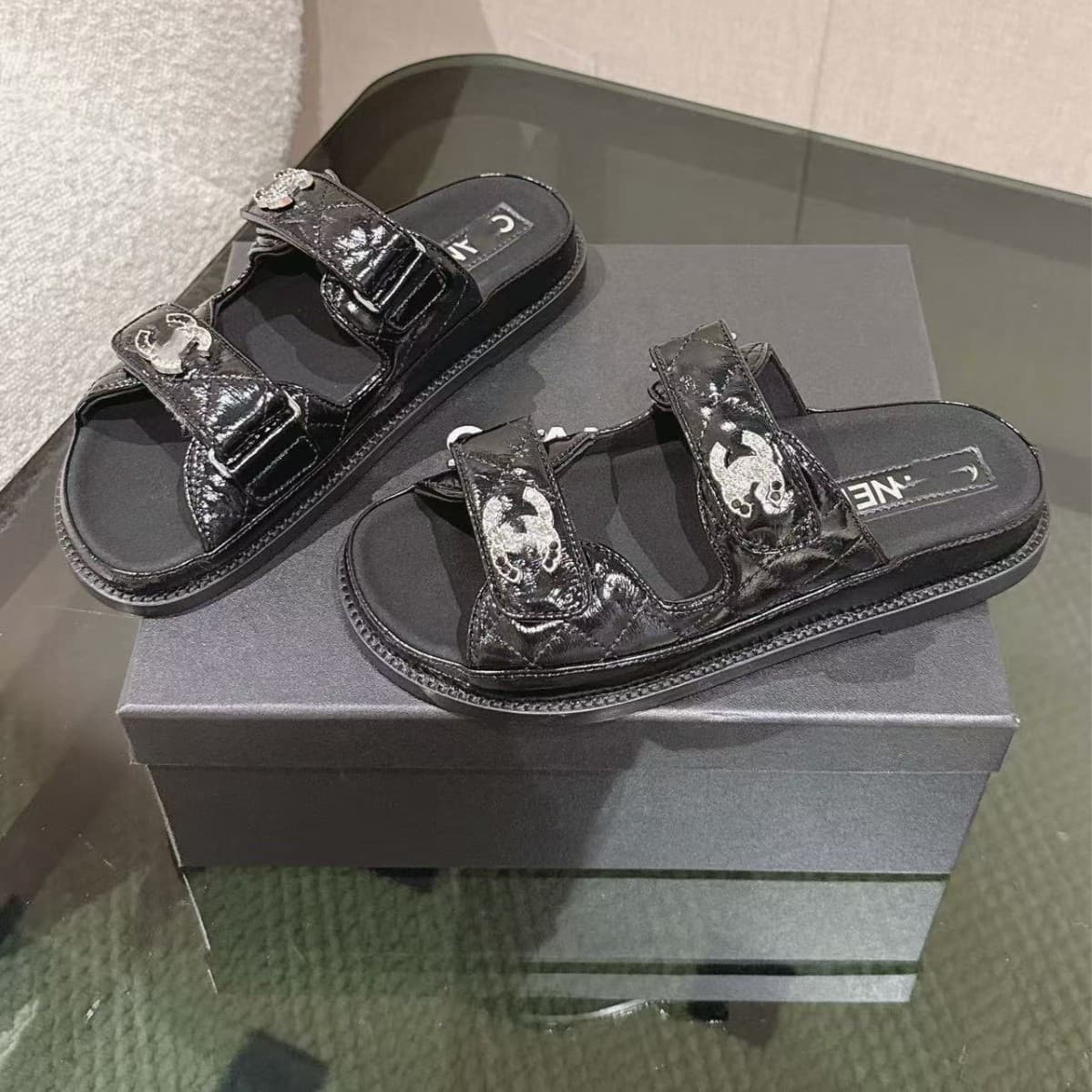 European Spring Velcro Genuine Leather One-Strap Sandals Casual Beach Waffle Platform Slippers