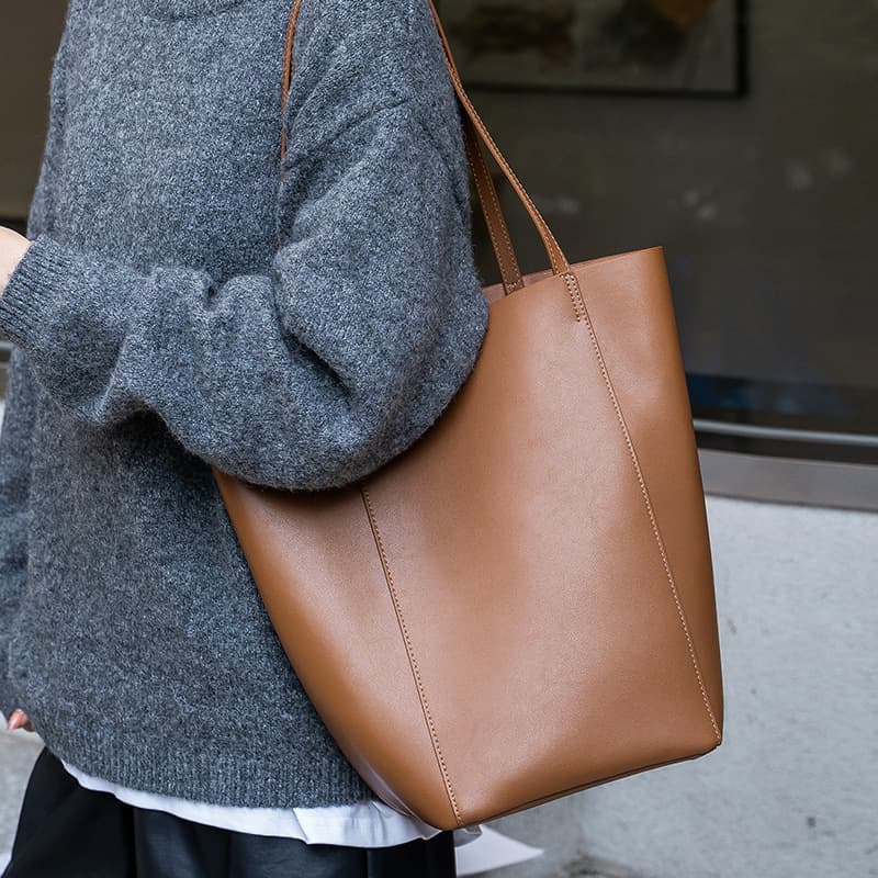 New Commuter Tote Bag in Genuine Leather, Cross-Border Cowhide, High-End Versatile Large Capacity Women's Shoulder Bag