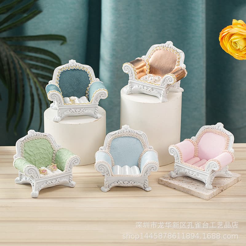Thai Buddha Amulet Enshrinement Table Sofa Soldier Doll Setting Table Earrings Rings Earrings Storage Jewelry Rack Resin Gifts