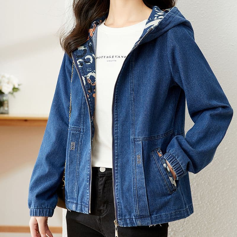 New spring denim jacket for middle-aged and elderly women, plus size hooded jacket.