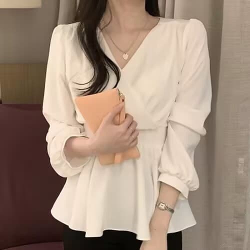 2026 early spring new style elegant V-neck super fairy sweet temperament waist-tie long-sleeved shirt top