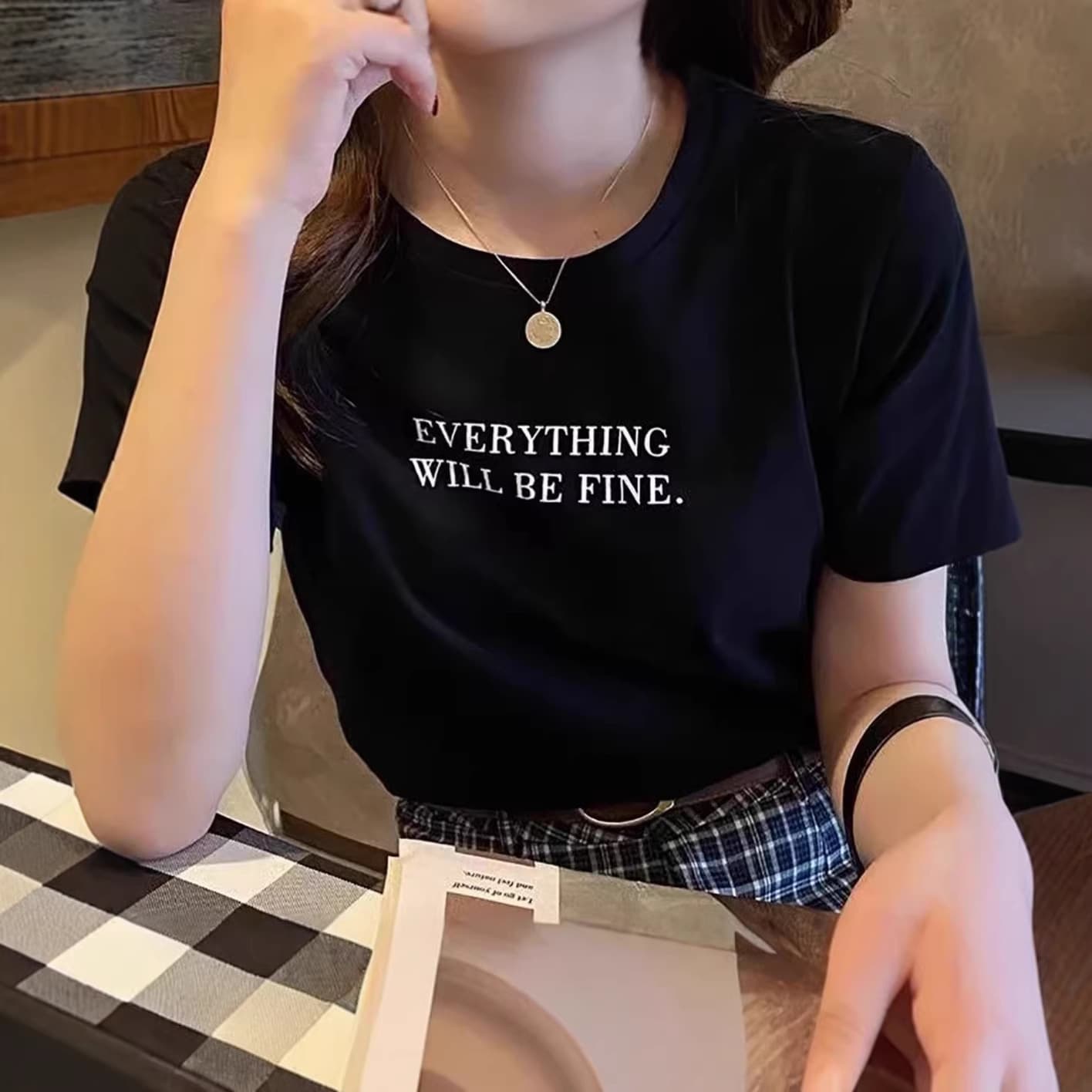 Short-Sleeved T-Shirt Women's Summer 2024 New Style Round Neck Top with Printed Loose-Fitting Printed T-Shirt for Women