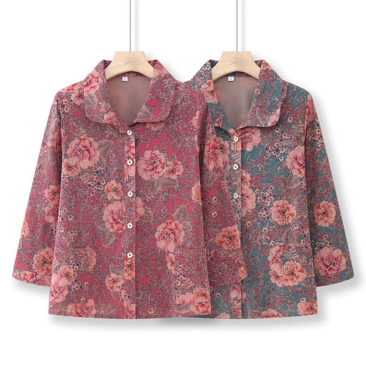 Summer women's clothing for middle-aged and elderly women, three-quarter sleeve shirt, lightweight summer casual top, clothes for the elderly.