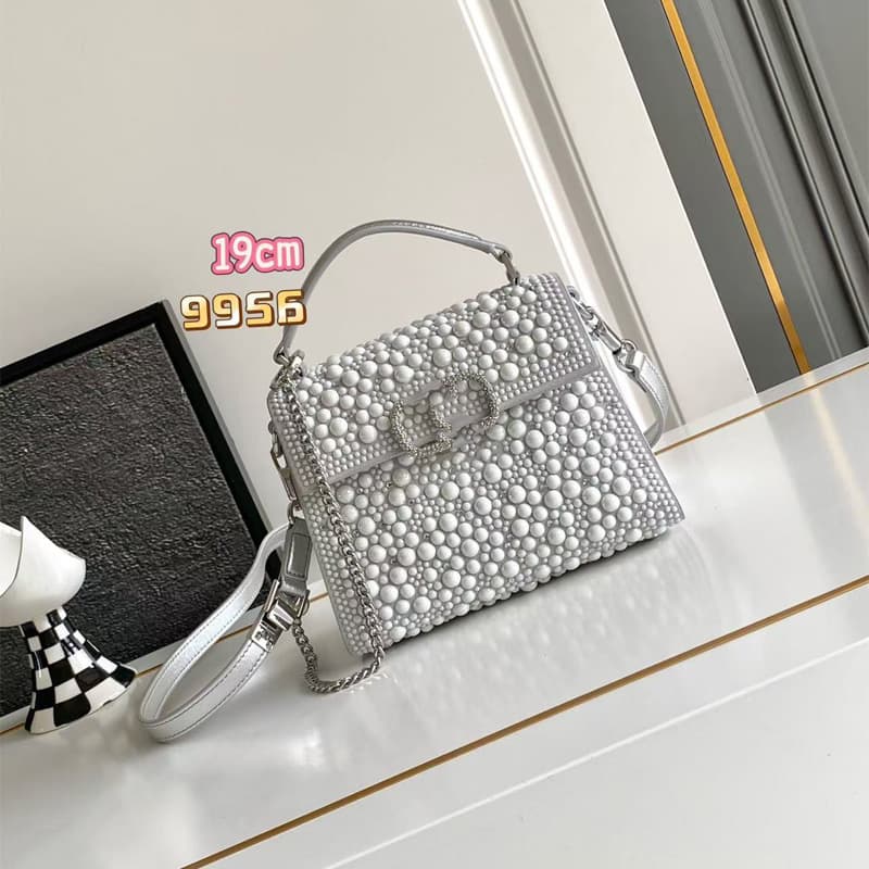 2026 New Mini Crystal Rhinestone Magnetic Clasp Handbag European and American Retro High-End Versatile Shoulder Crossbody Flap Bag