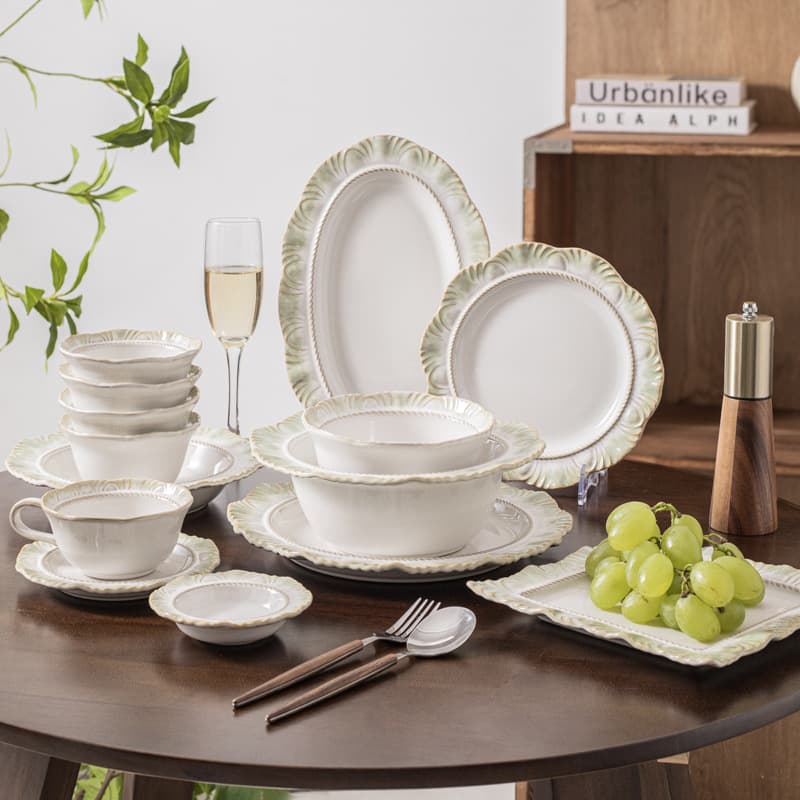 New Green Series Bowl and Dish Set Household Ins Style Ceramic Tableware Underglaze Color Rice Bowl Factory Wholesale Retro Lace