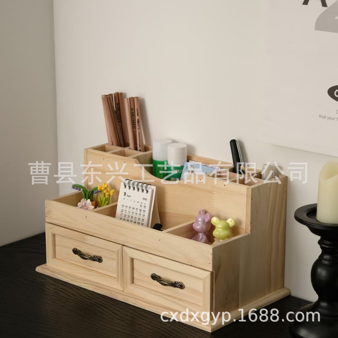 Vintage Desktop Storage Box Wooden Organizer Large Capacity Lipstick Perfume Rack Multi-Compartment Display Shelf