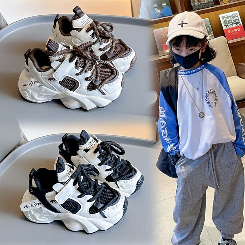 Children's Dad Sneakers 2026 Spring/Summer New Girls' Athletic Shoes Lightweight Casual Shoes Fashion Versatile Soft Sole Running Shoes