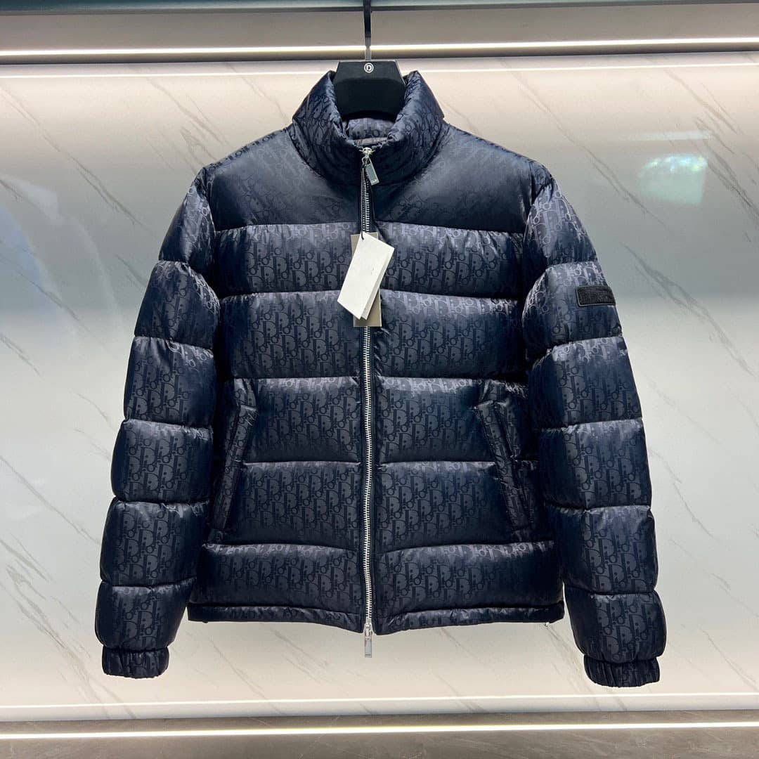 Windproof winter warm and fluffy 90% white goose down men's down jacket men's down feather jacket