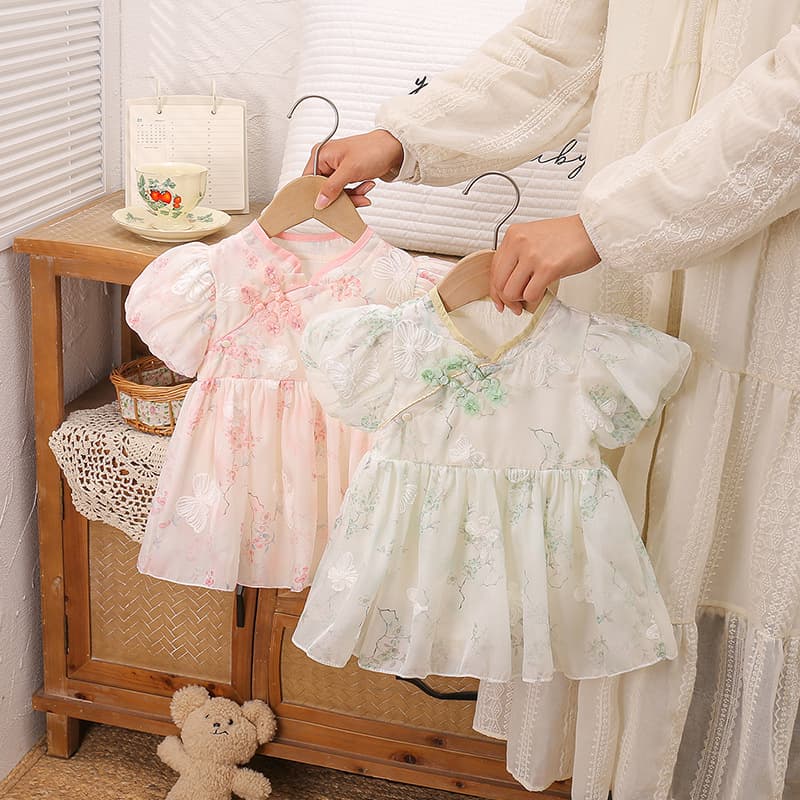Baby girl summer jumpsuit baby clothes thin short-sleeved baby clothes newborn outing clothes new Chinese style