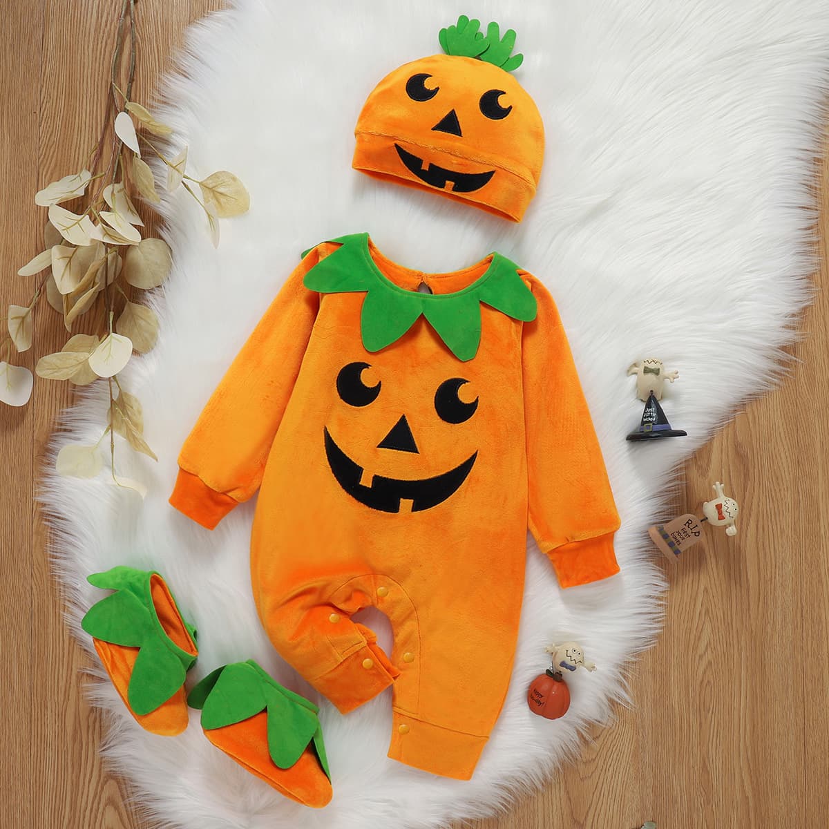 Cross-border children's clothing Halloween style baby jumpsuit European and American pumpkin hat long-sleeved crawler suit three-piece set