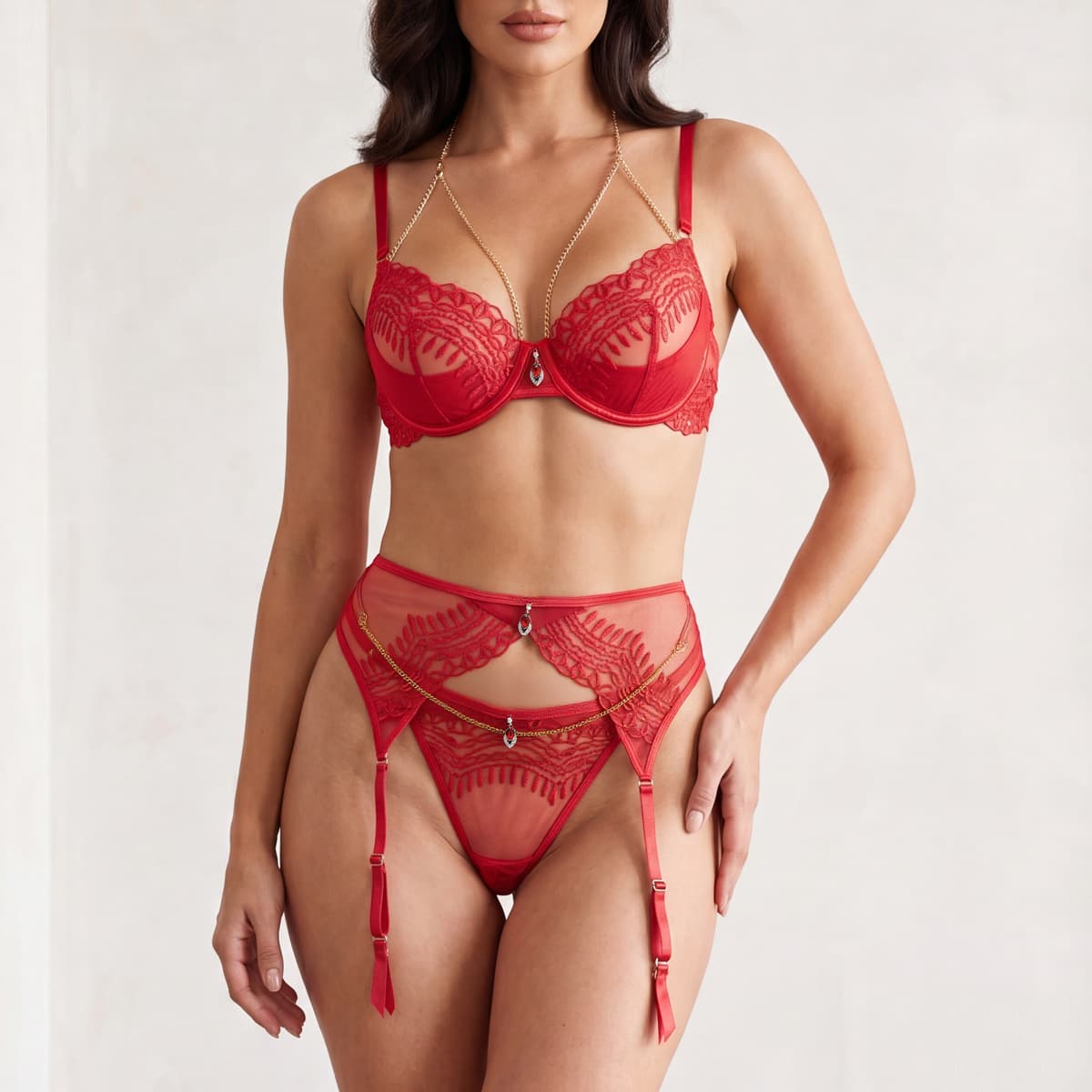 Cross-border Bestseller Sexy Red Lingerie 3-Piece Set: See-through Embroidery with Rhinestone Chain Bra, Garter Belt, Erotic Costume
