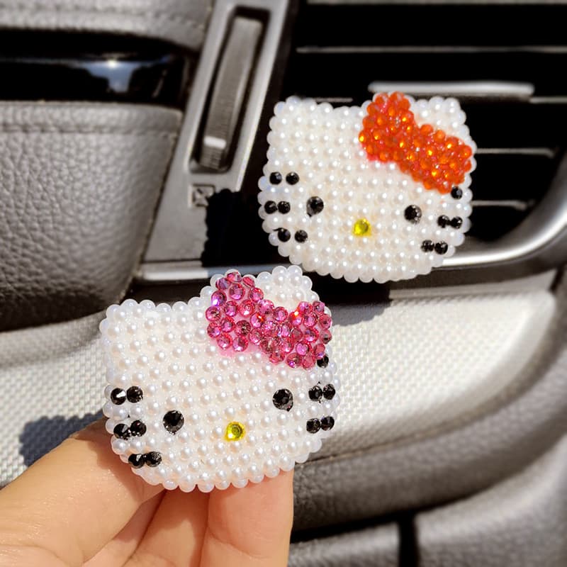 Car air outlet aromatherapy clip air conditioner perfume clip pearl cartoon cute cat car interior accessories set for men and women