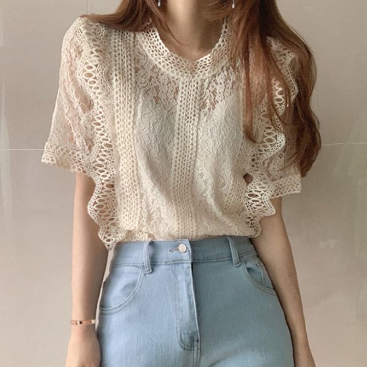 Lace shirt women's 2023 summer new solid color round neck short-sleeved crochet hollow loose versatile versatile shirt for women