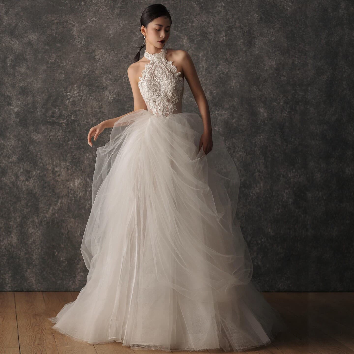 Halter Neck Light Wedding Dress 2026 New French Style Petite Bride High-Quality Short Train Simple Wedding Dress D122