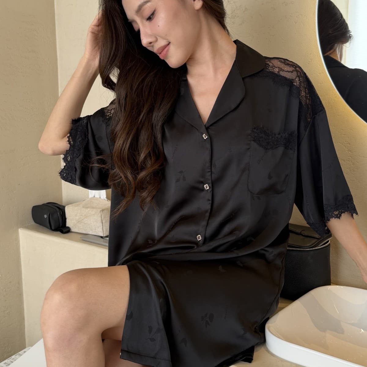 Sexy Light Luxury Ice Silk Shirt Dress for Outerwear, New Summer Loose Plus-Size Boyfriend Style High-End Black Nightdress
