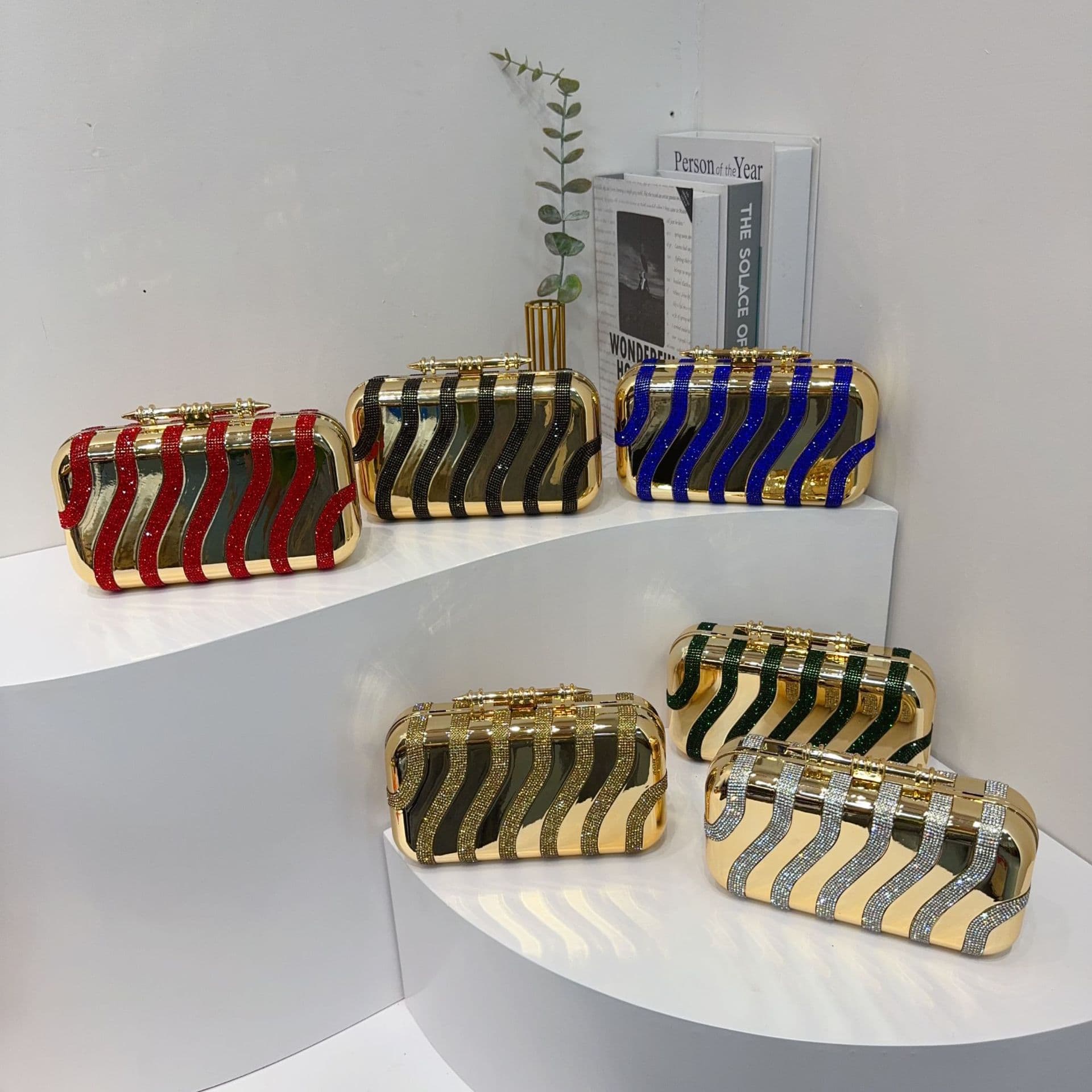Cross-border European and American Striped Sequins Acrylic Bag Evening Bag Fashion Sequins Clutch Bag Cheongsam Dress Evening Bag