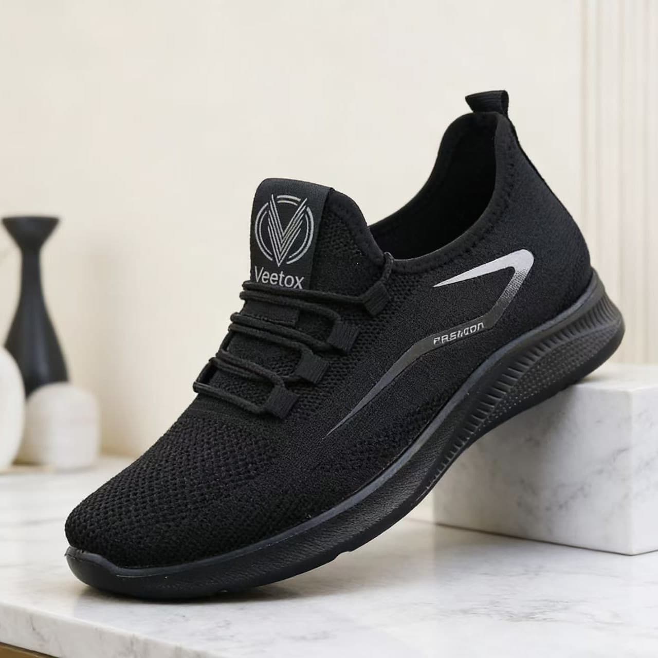 Shoes men's large size cross-border wholesale spring and summer casual fly-knit sports shoes men's shoes breathable non-stinky mesh running shoes