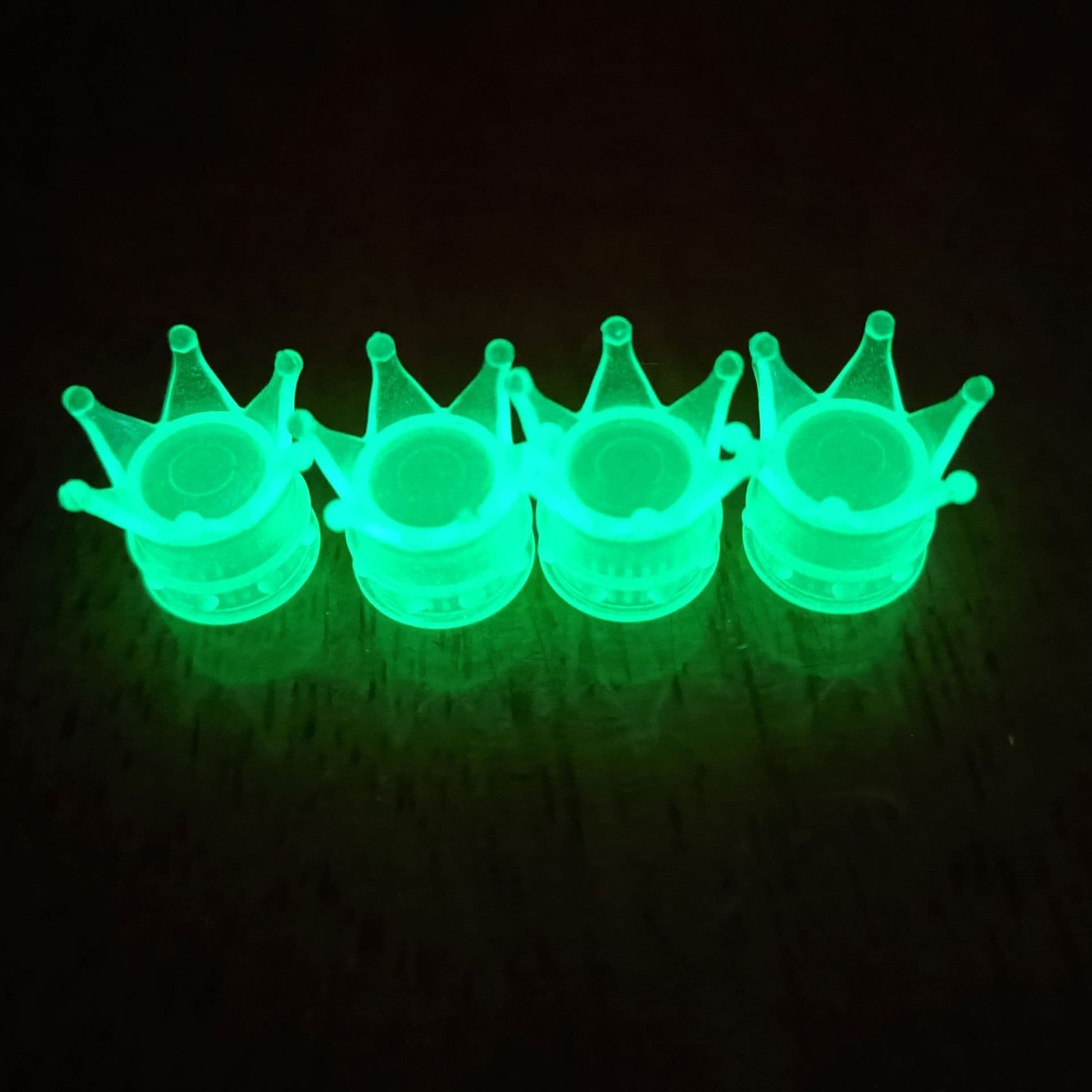 Valve mouth curved car tire motorcycle luminous cover waterproof luminous crown valve cap luminous rubber