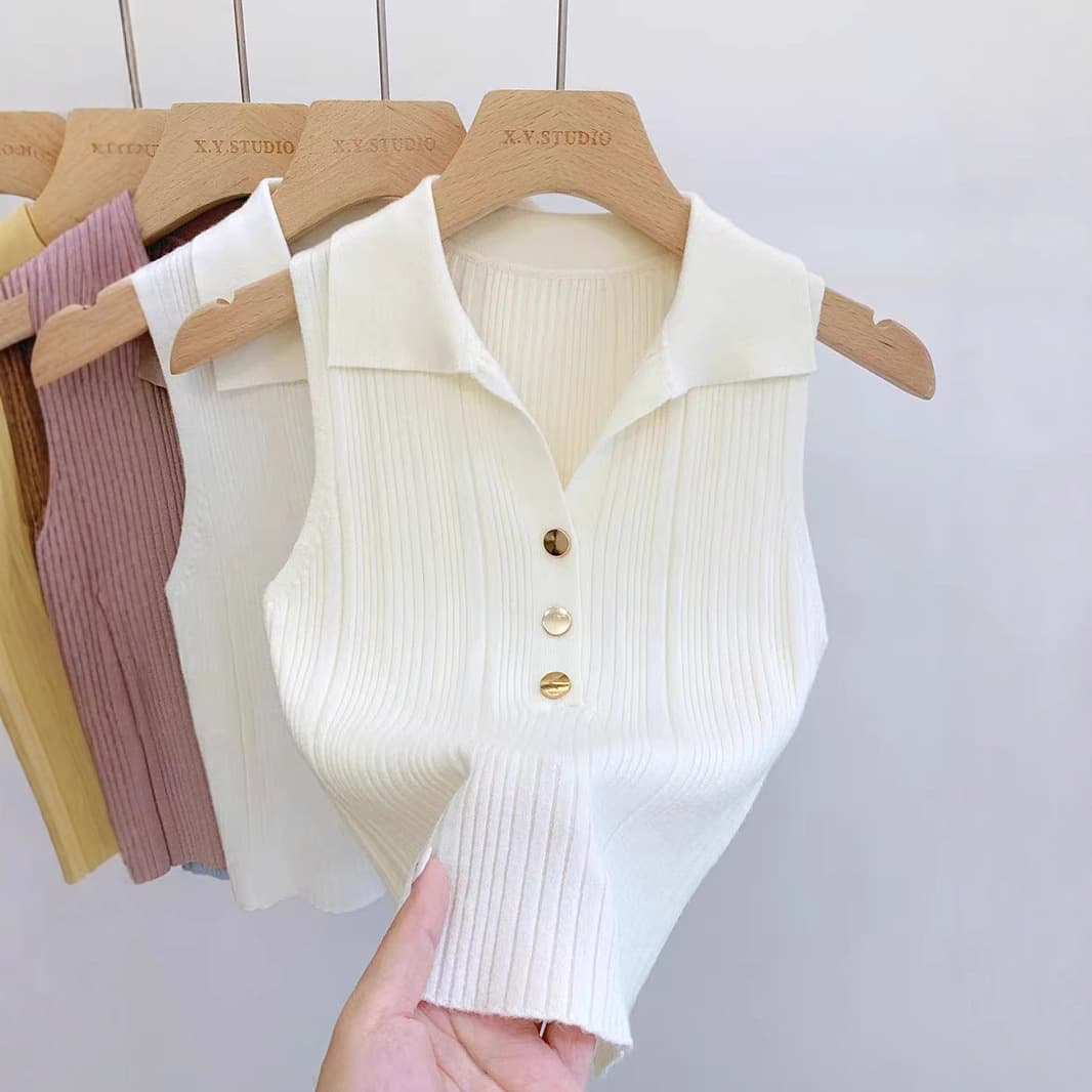 Chanel-style Gold Button Polo Collar Knitted Vest for Women, Early Autumn French Sleeveless Unique Slim Fit Top Base Layer