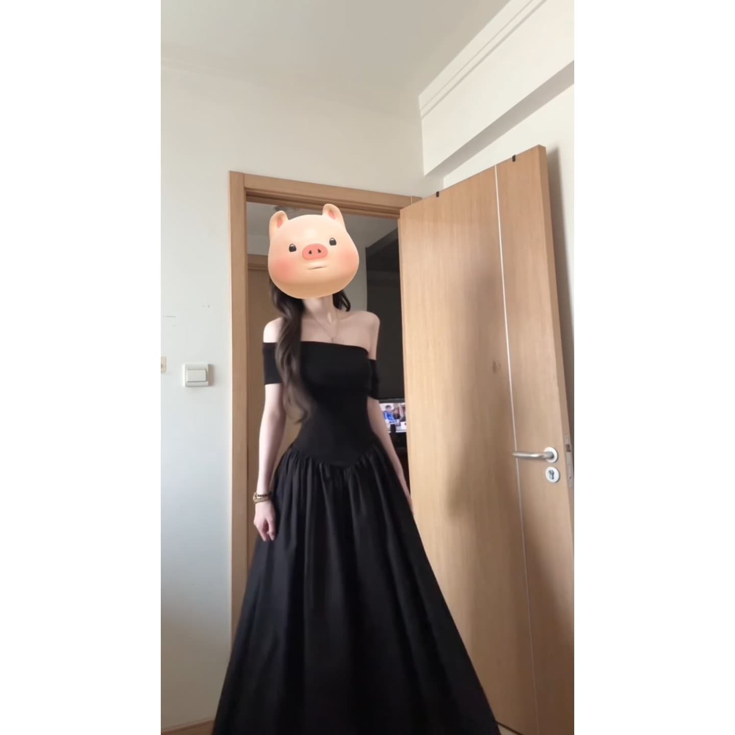 In Stock French One-Shoulder Design Trendy Ribbon Dress for Women Summer New Arrival Elegant A-Line Flared Skirt