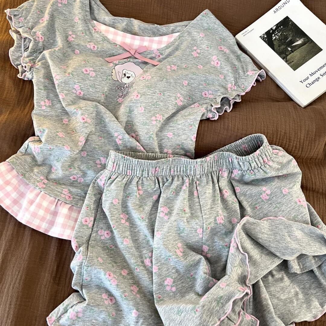 Summer sweet and cute girl gray and pink fake two-piece pajamas Korean style soft and cute short-sleeved shorts suit outer wear home clothes
