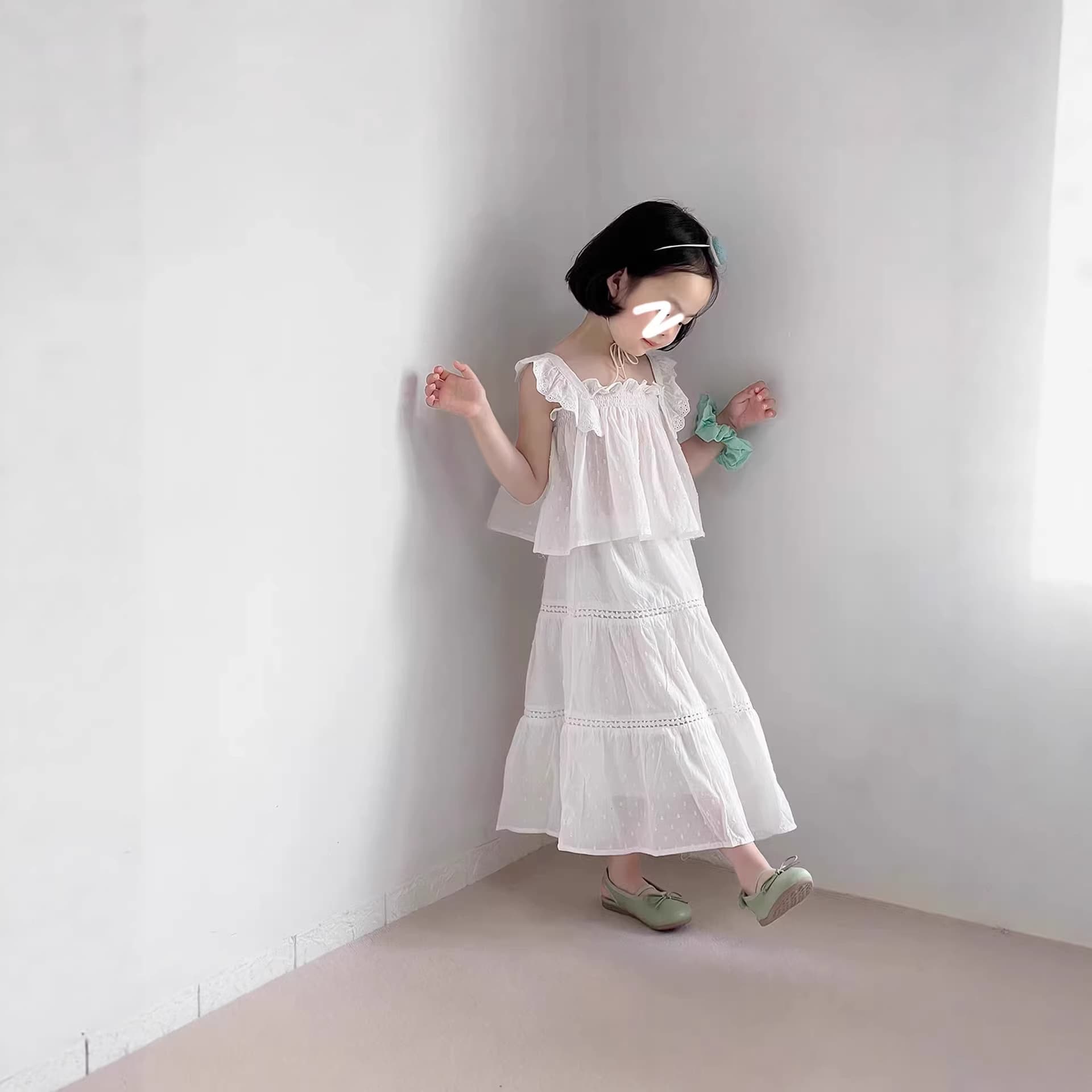 Korean children's clothing girls' jacquard flying sleeves lace doll shirt + heavy industry mid-length skirt suit fairy style