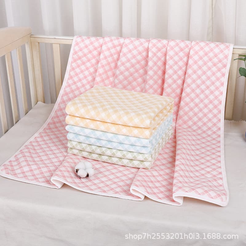 Combed cotton diaper pad, waterproof, breathable, high-grade sanitary pad for babies, washable, non-slip, leak-proof, washable diaper pad.