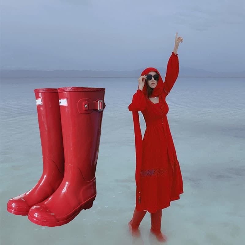 Export trendy women's rain boots, equestrian boots, riding boots, waterproof anti-slip natural rubber overshoes, handmade.