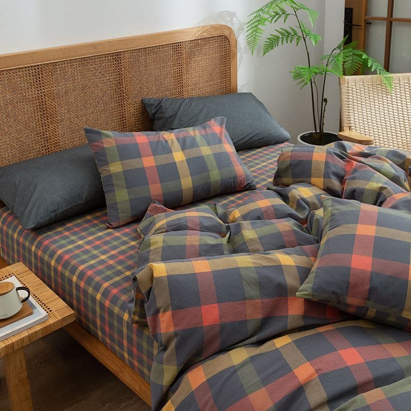 Simple Japanese-style 100% pure cotton skin-friendly soft four-piece set, all-cotton yarn-dyed washed cotton three-piece set, student dormitory factory