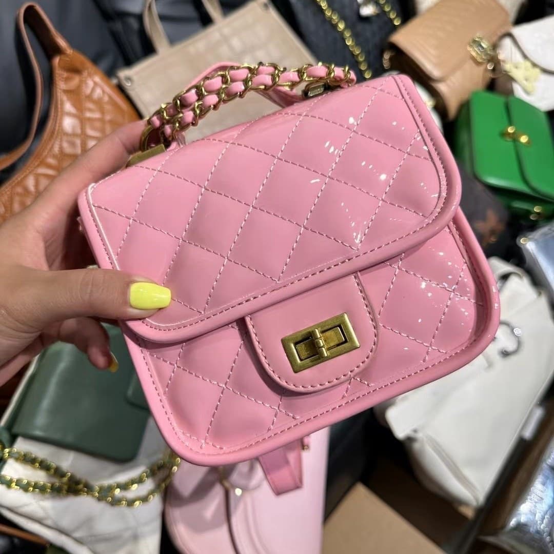 Ladies' Niche Design Crossbody Bag Wholesale