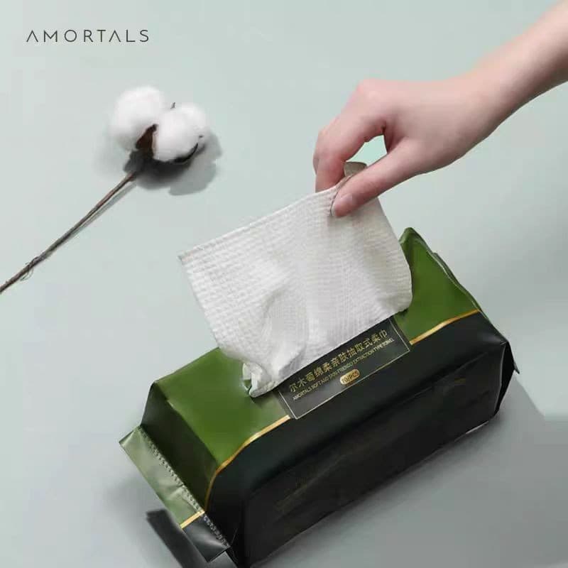 Ermutao facial cleansing towel, pull-out disposable, lint-free, extra large and thick, dual-use for dry and wet cleansing.