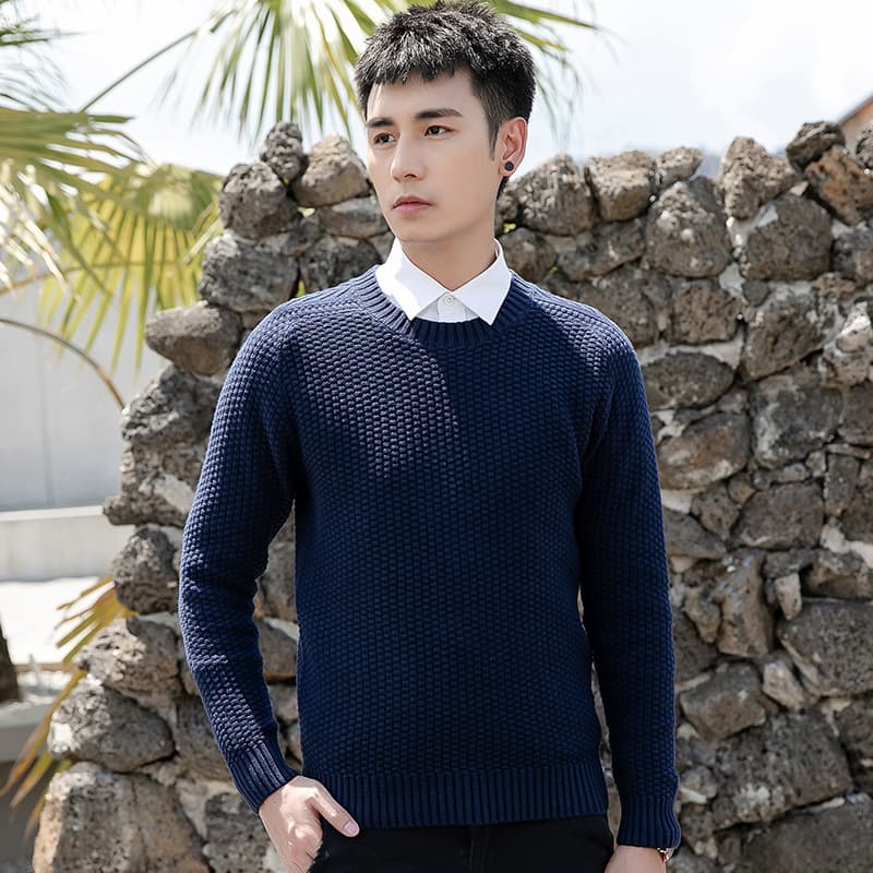 New Winter Round Neck Sweater for Men, Solid Color Slim Fit Knitwear, Trendy Long Sleeve Thermal Base Layer