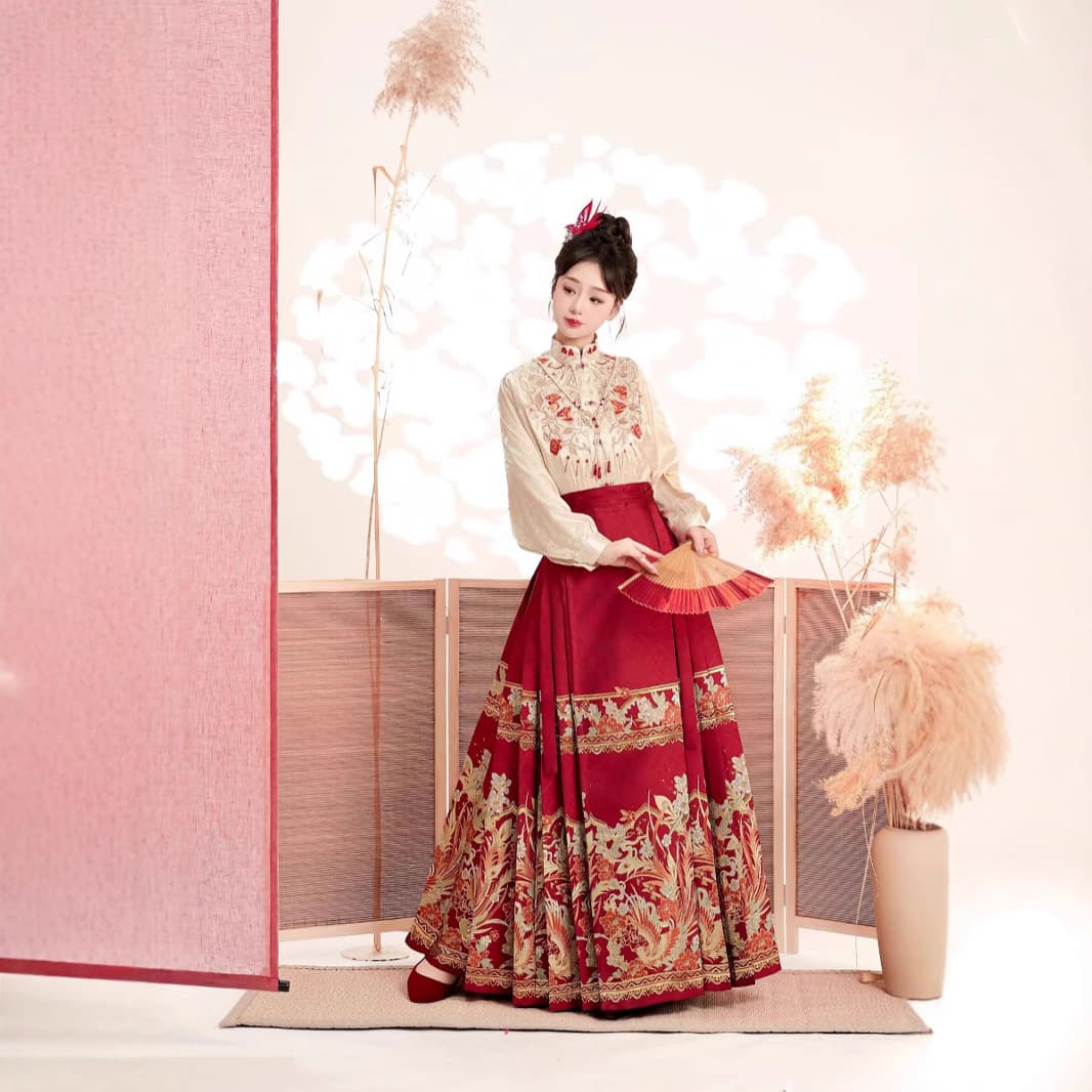【Jinxiu】Heavy Embroidery Shirt 【Fengyu】Red Heavy Embroidery Horse-Face Skirt Women's Toasting and Engagement Dress