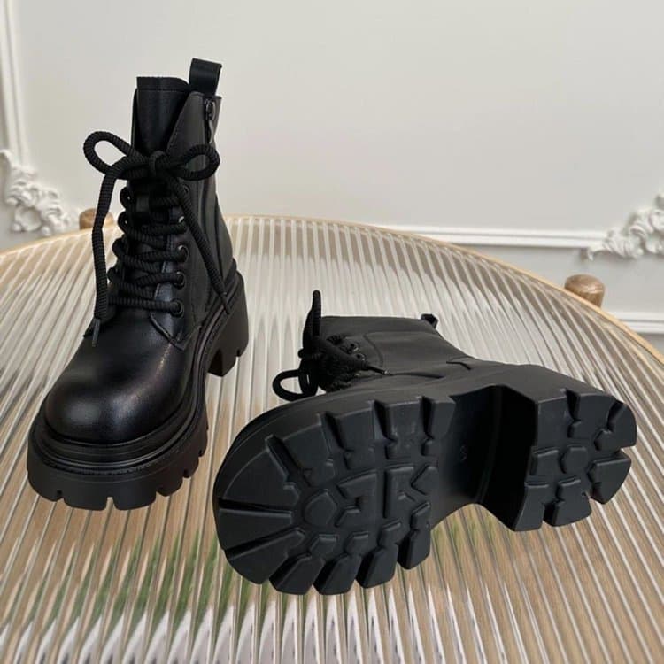 Thick Sole Martin Boots for Women 2025 New Autumn Winter Boots British Style Single Boots Heightening Fashion Short Boots for Petite