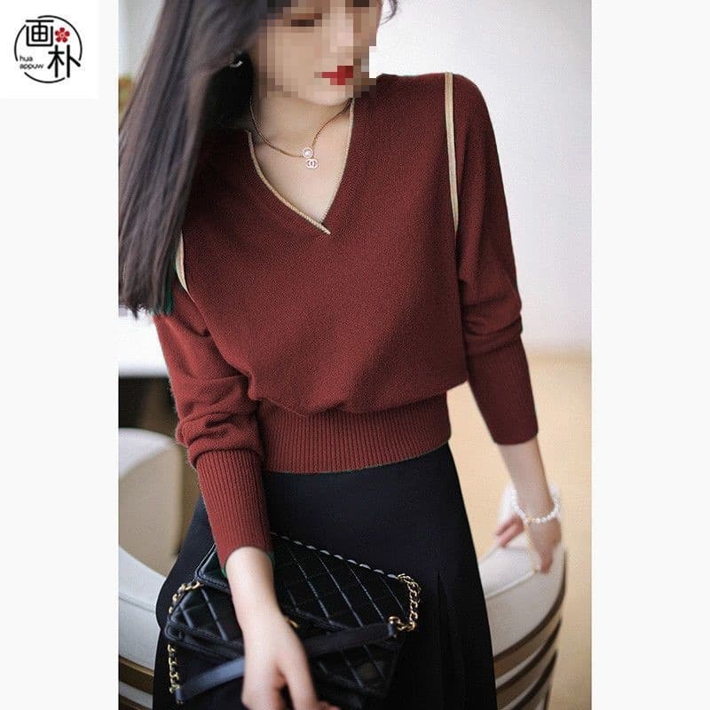 Elegant and Luxurious Dark Wine Red Gold-Trim Appliqué Knit Top for Women, New Autumn Chic Collar Design [Ships Within Days]