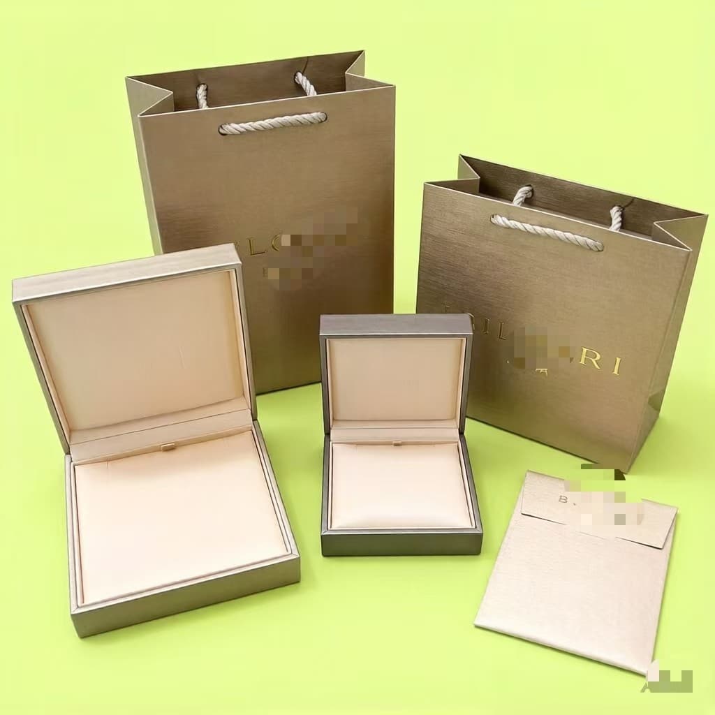Bvlgari Necklace Jewelry Box Packaging Box, Gold Brushed Pendant Box, Original Boutique Jewelry Box, Jewelry Box Original